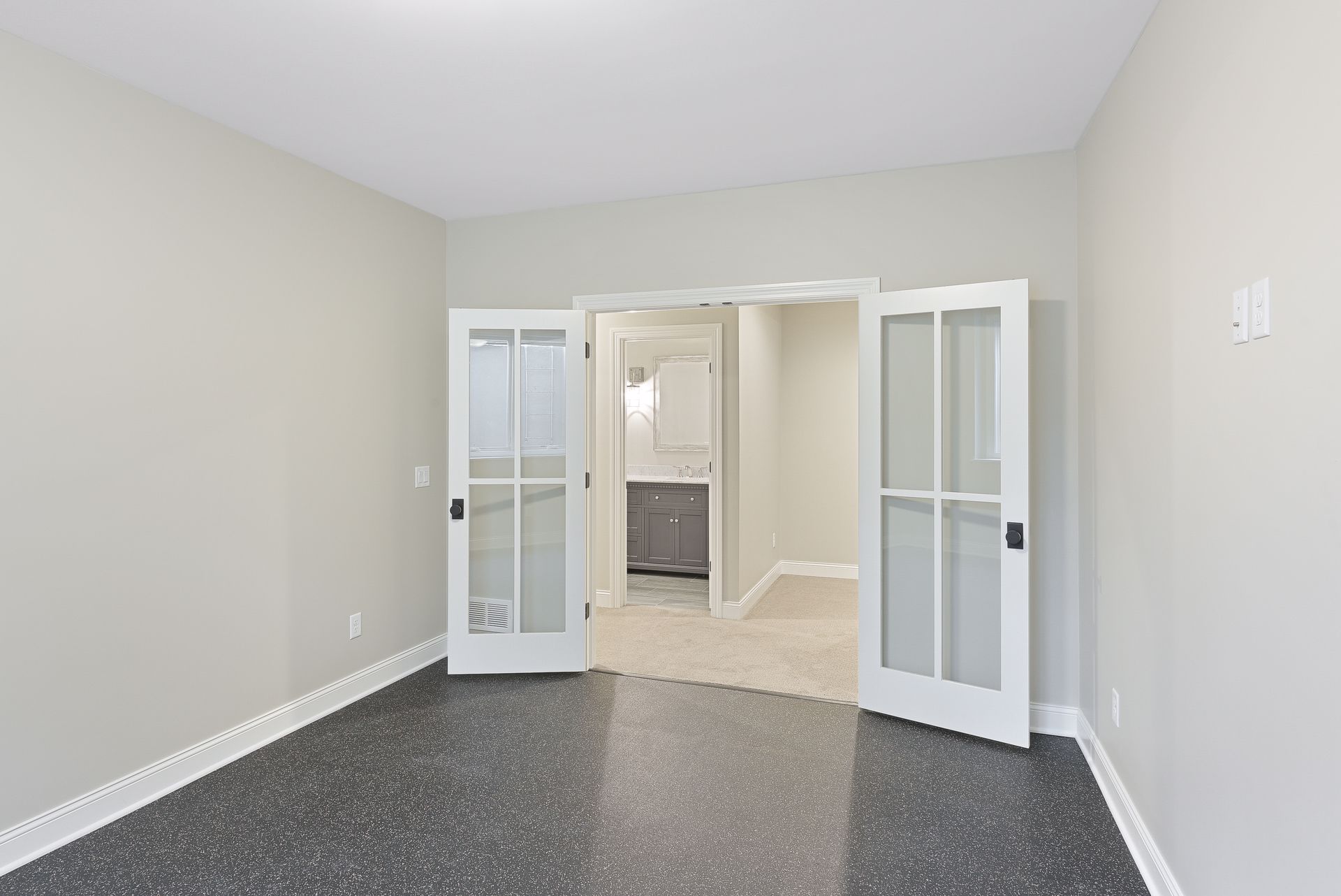 323 Broadway - Exercise Room